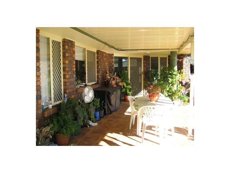 5 Macbel Court, Torquay QLD 4655