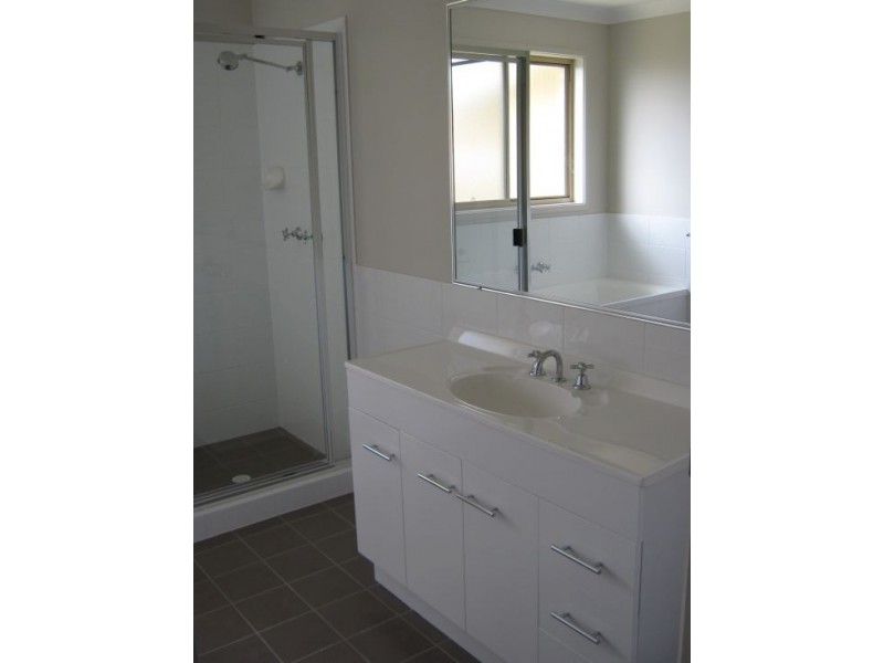 1 Parame Court, Wondunna QLD 4655