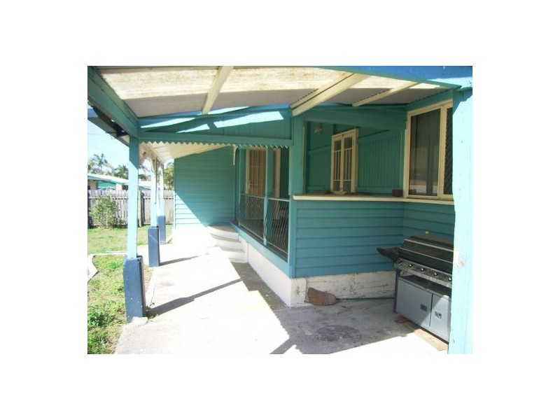 23 Honiton Street, Torquay QLD 4655
