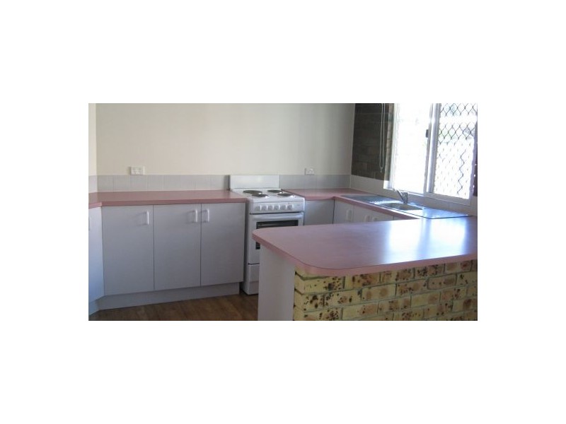 64 Dover Street, Pialba QLD 4655