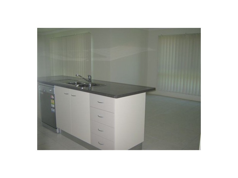 29 Endeavour Way, Eli Waters QLD 4655