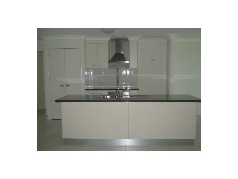 29 Endeavour Way, Eli Waters QLD 4655