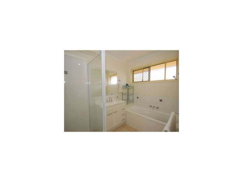 143 Ibis Boulevard, Eli Waters QLD 4655