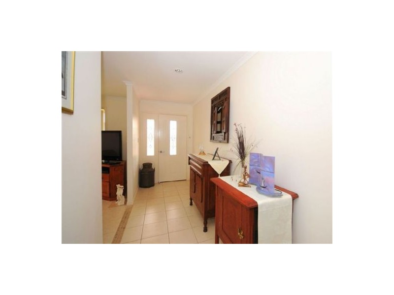 143 Ibis Boulevard, Eli Waters QLD 4655