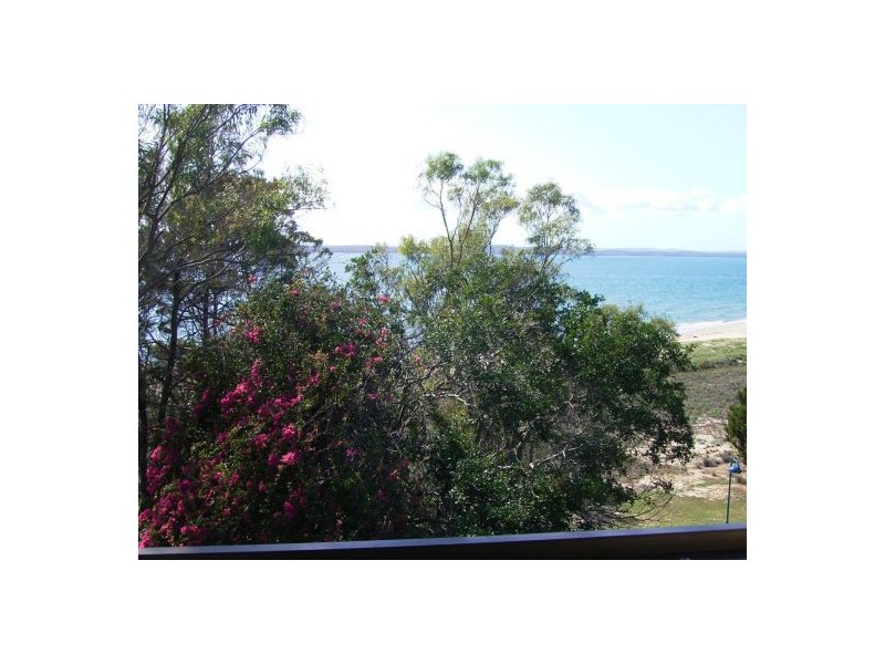6 ‘Flinders Ct’ 2 James Street, Urangan QLD 4655