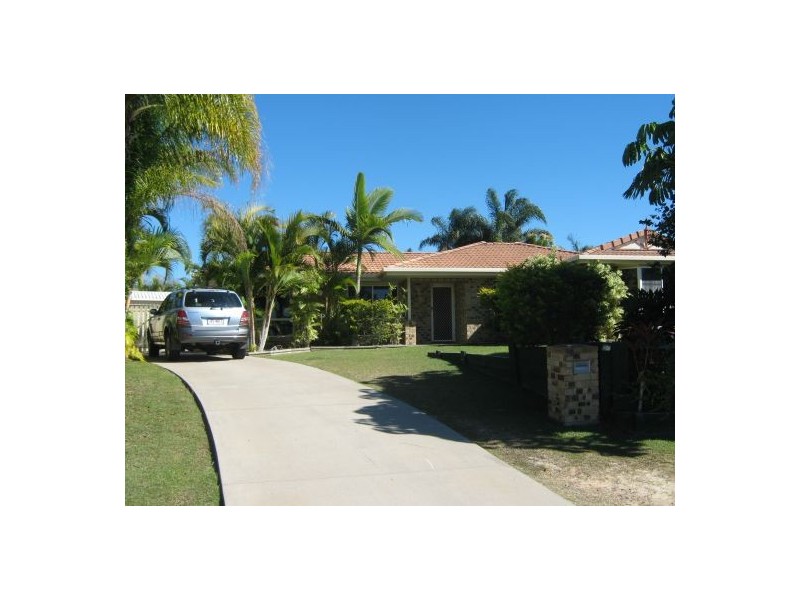 28 Thornbill, Eli Waters QLD 4655