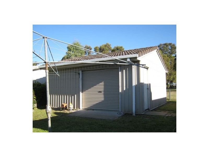 126 Elizabeth Street, Urangan QLD 4655