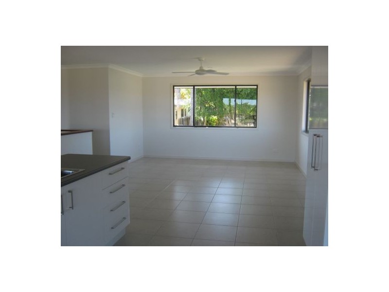 43 Turrum, Scarness QLD 4655