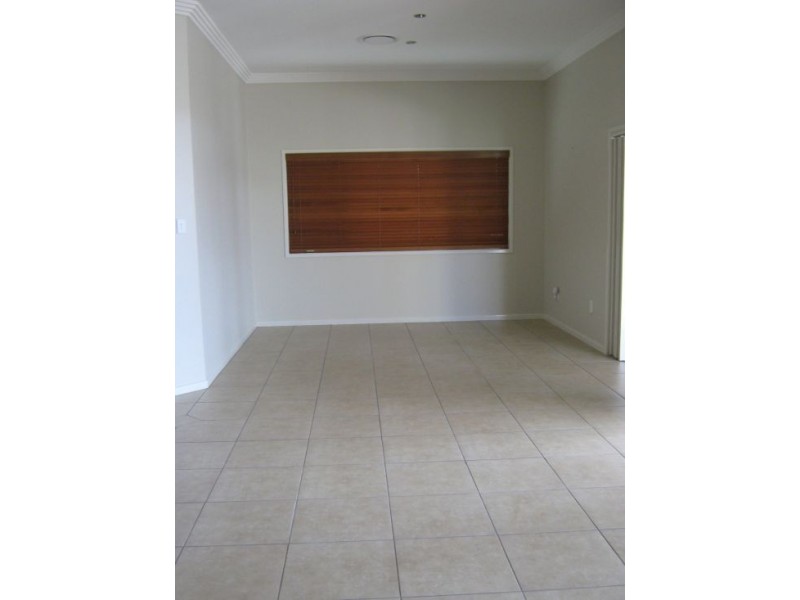 23 Harrison Circuit, Urangan QLD 4655