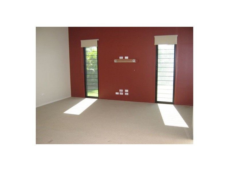 23 Harrison Circuit, Urangan QLD 4655