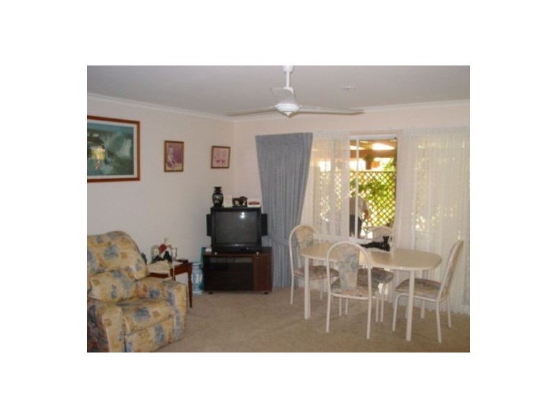 4/72 Winchelsea Street, Pialba QLD 4655