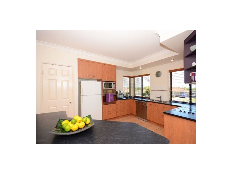 14 Pohlman, Scarness QLD 4655