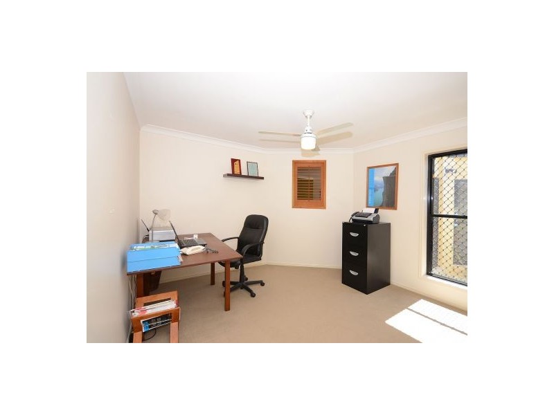 14 Pohlman, Scarness QLD 4655