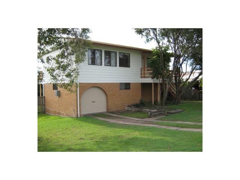 9 Snow, Torquay QLD 4655