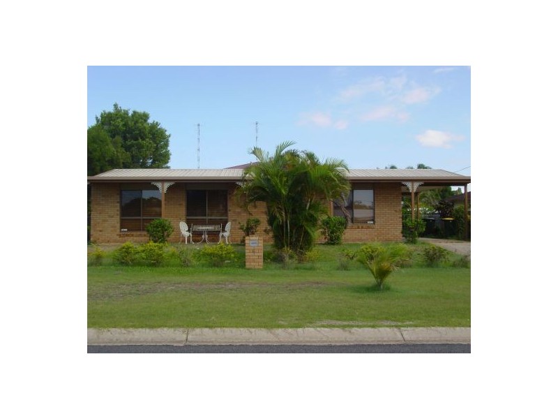 6 Preston Street,, Point Vernon QLD 4655