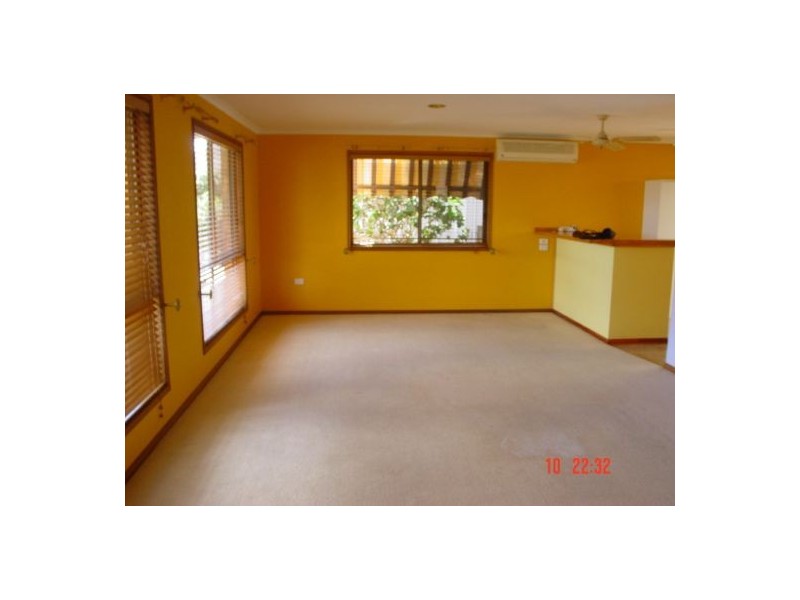 6 Preston Street,, Point Vernon QLD 4655