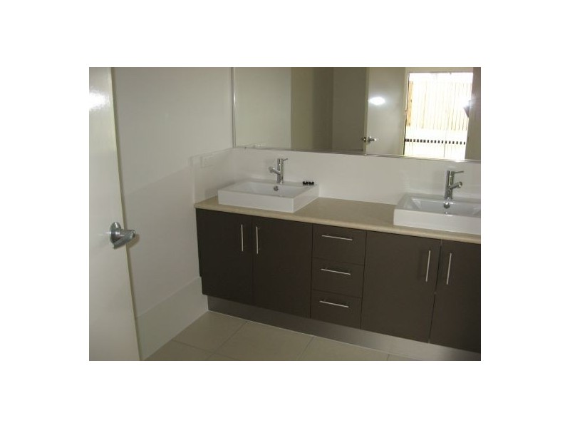 14 Bay Park Road, Wondunna QLD 4655