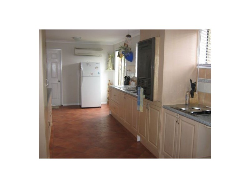 31 Dover Street, Pialba QLD 4655