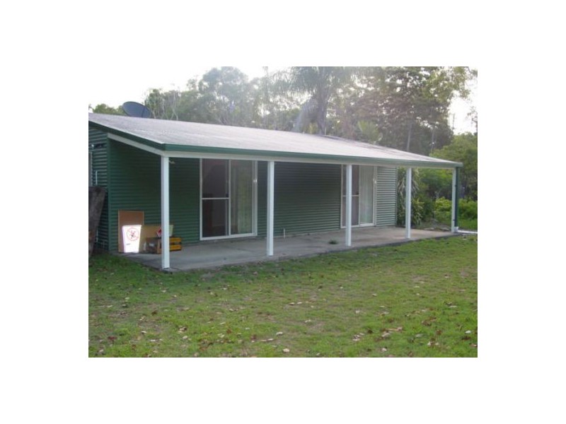 8 MITCHELL AVENUE, Craignish QLD 4655