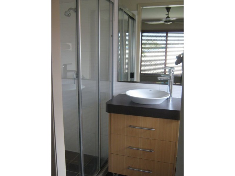 4 Conondale Court, Torquay QLD 4655