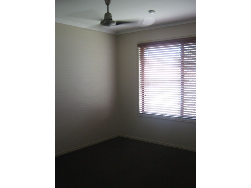 4 Conondale Court, Torquay QLD 4655
