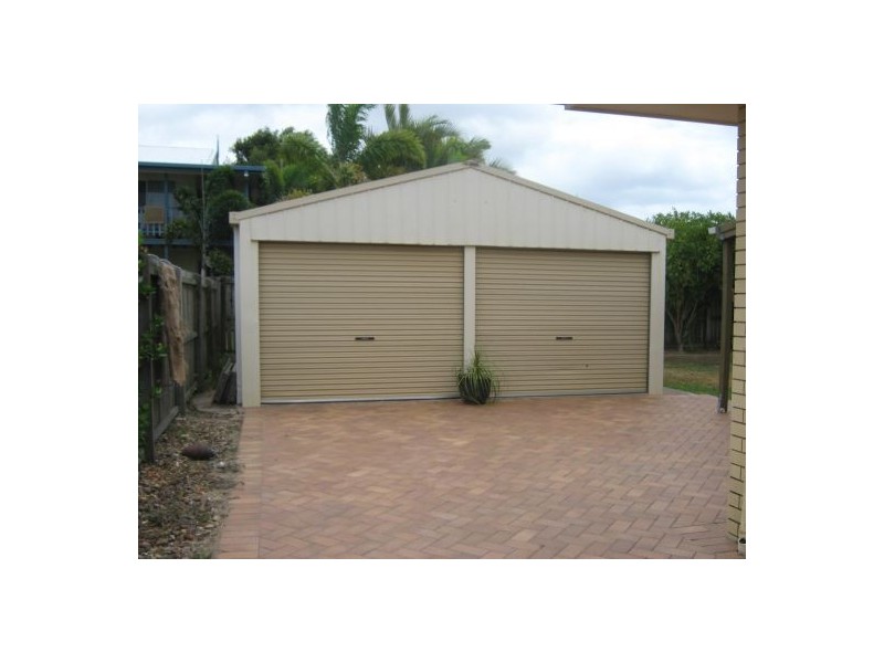 25 Kululu Crescent, Scarness QLD 4655