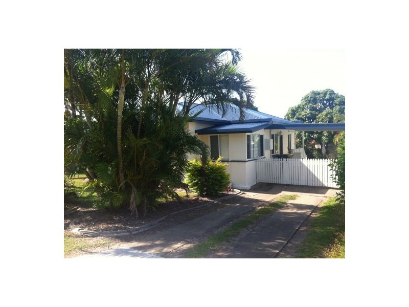 25 Mary Street, Scarness QLD 4655