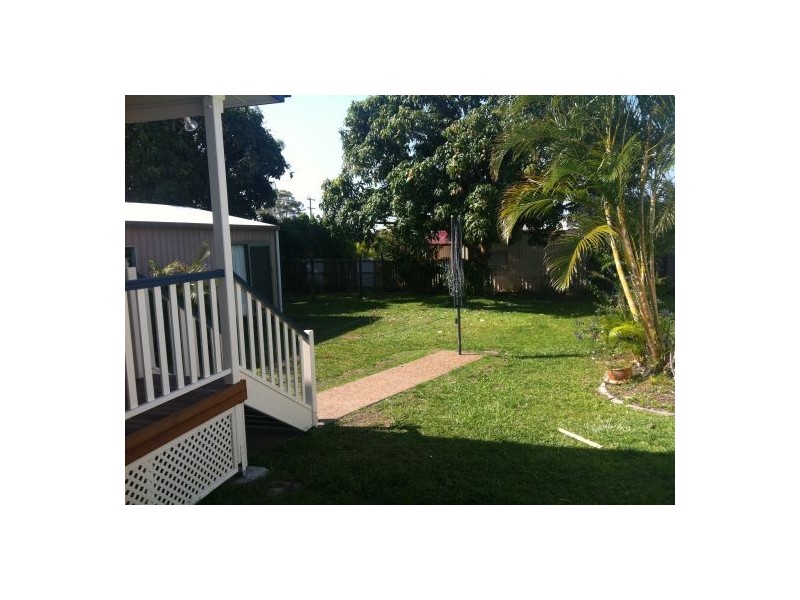 25 Mary Street, Scarness QLD 4655