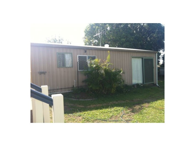 25 Mary Street, Scarness QLD 4655