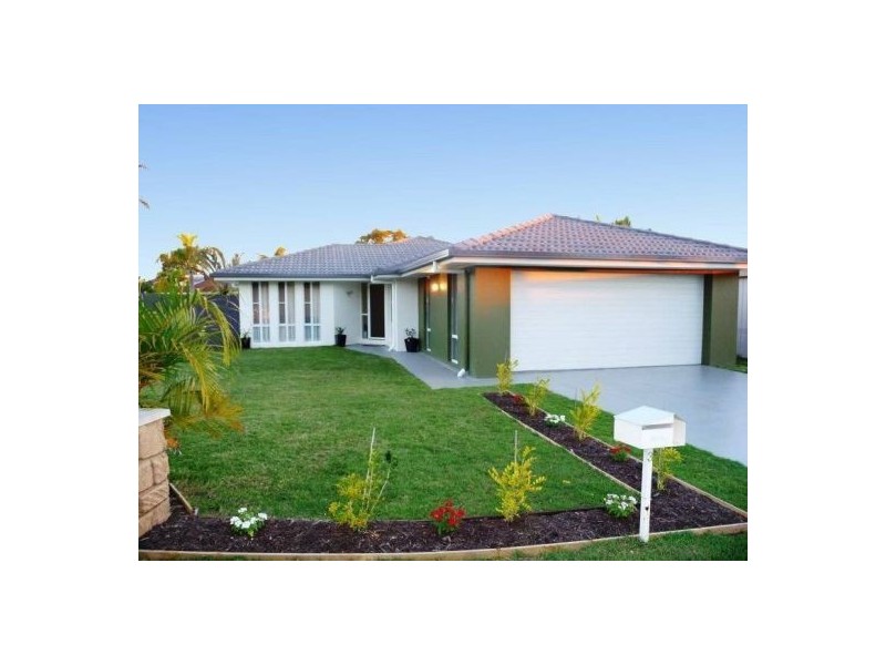 3 Maureen Court, Point Vernon QLD 4655