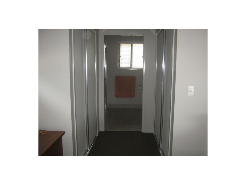 24 Kingsbarn, Wondunna QLD 4655