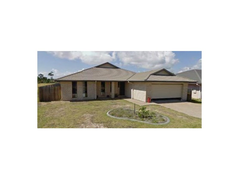 16 Golden Grove, Eli Waters QLD 4655