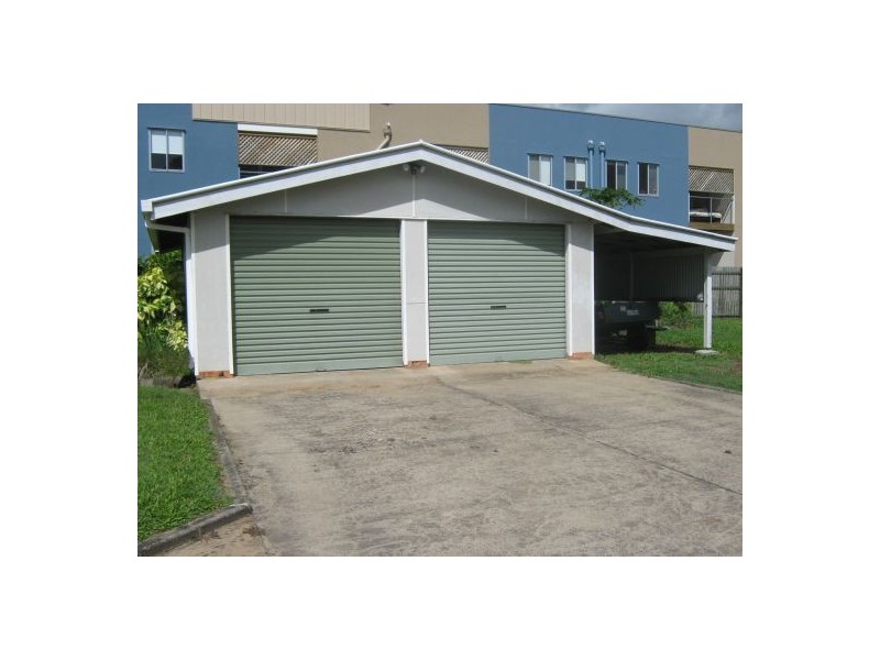 37 Stephenson Street, Pialba QLD 4655