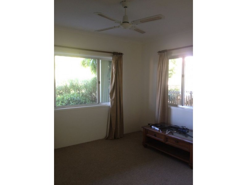 43B Richard Street, Urangan QLD 4655