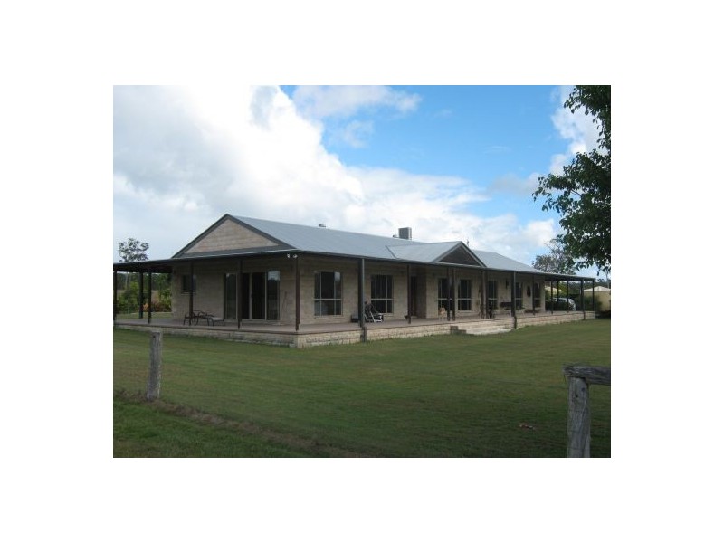 558 Noble Road, Susan River QLD 4655