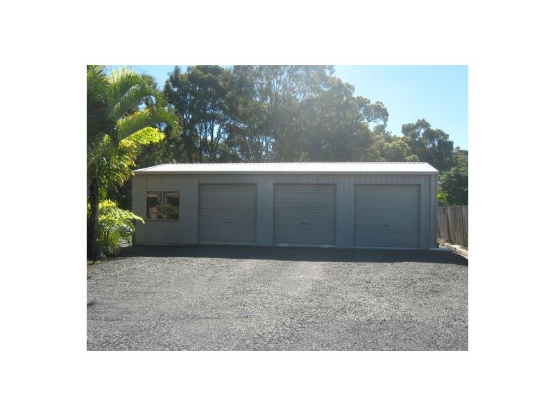 28 Garden Drive, Urangan QLD 4655