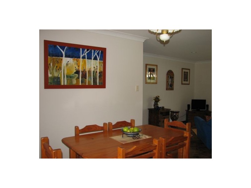 28 Garden Drive, Urangan QLD 4655