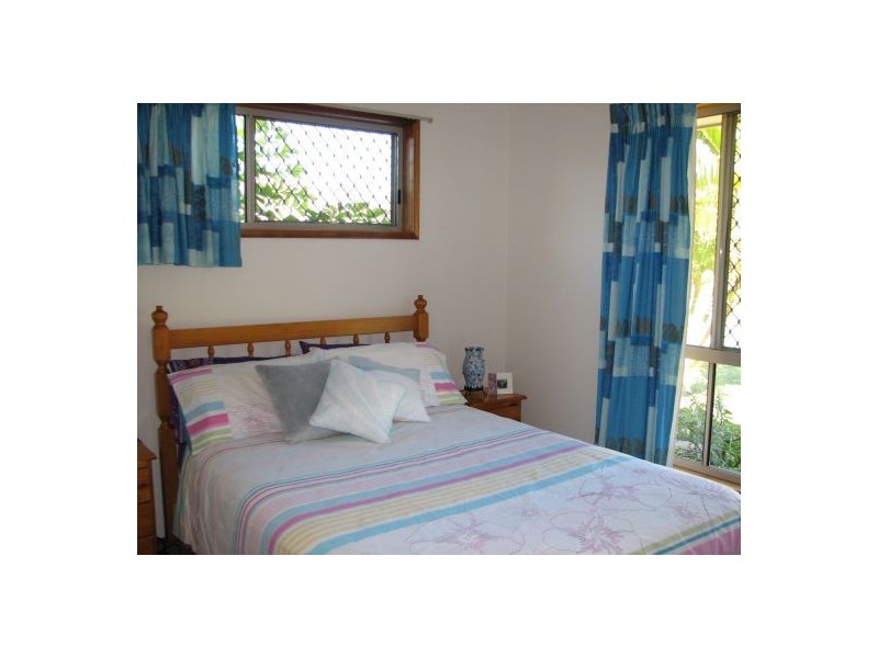28 Garden Drive, Urangan QLD 4655