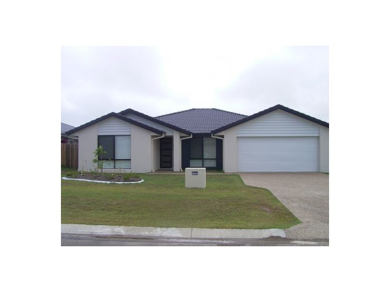 20 Golden Grove Court, Eli Waters QLD 4655