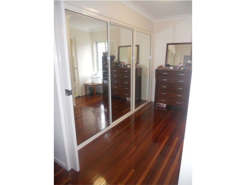 5/5 Mckean, Scarness QLD 4655