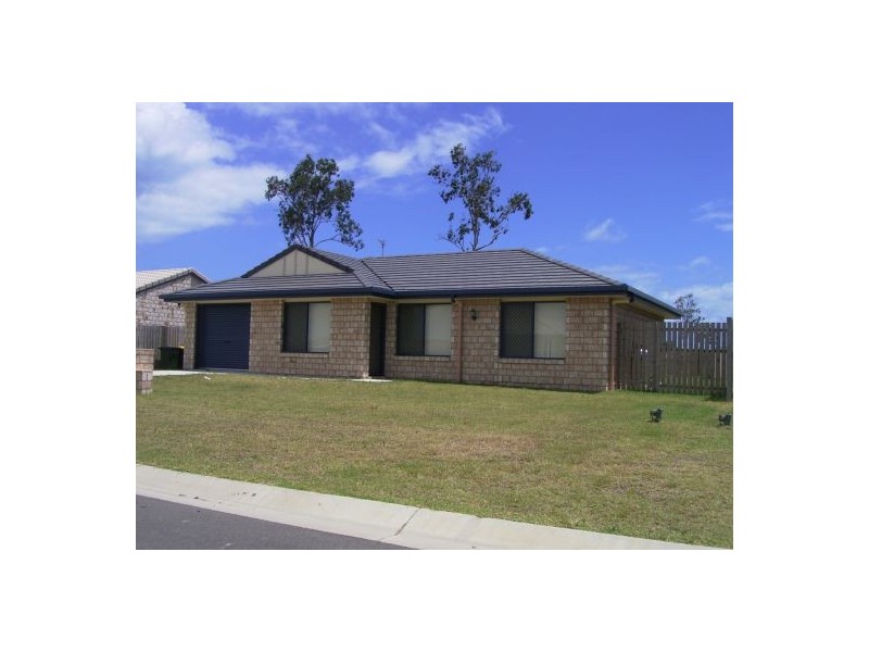 27 Gunsynd Way, Point Vernon QLD 4655