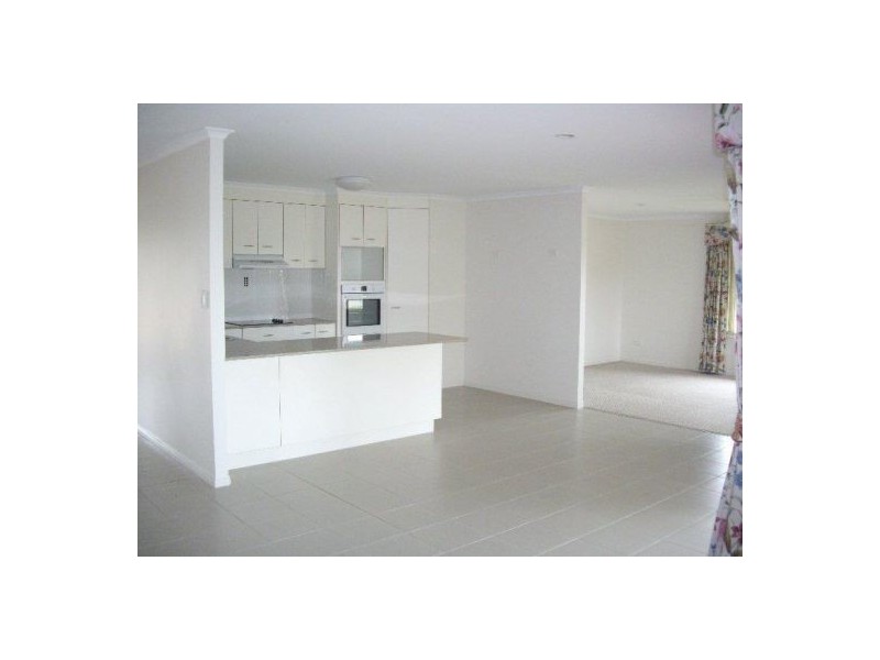15 Golden Grove Court, Eli Waters QLD 4655