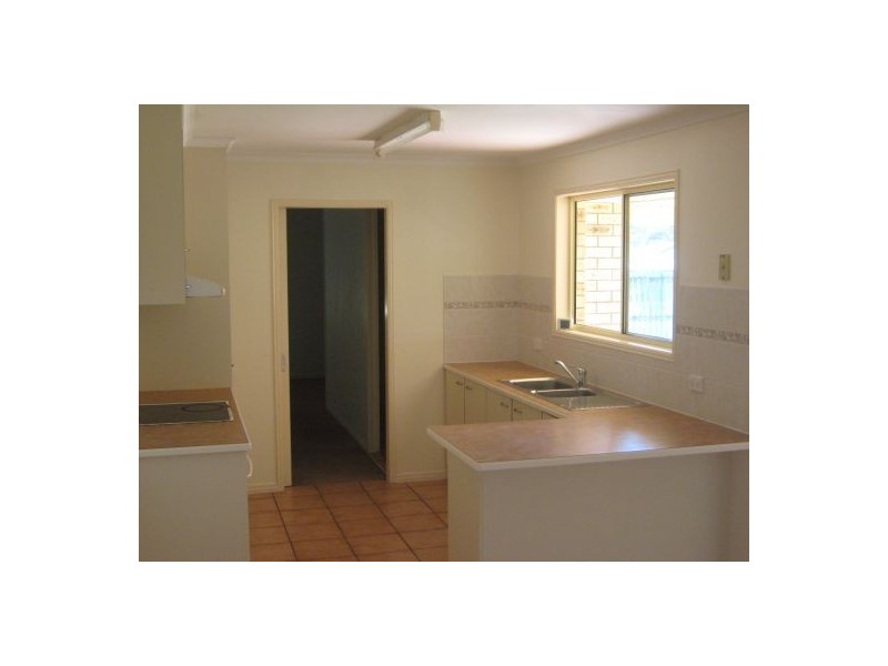 92 Honiton Street, Torquay QLD 4655
