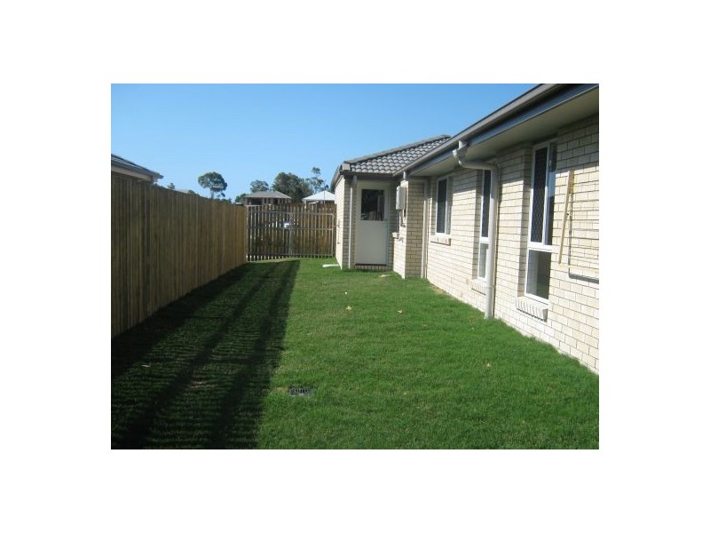 9 Zac Court, Urraween QLD 4655