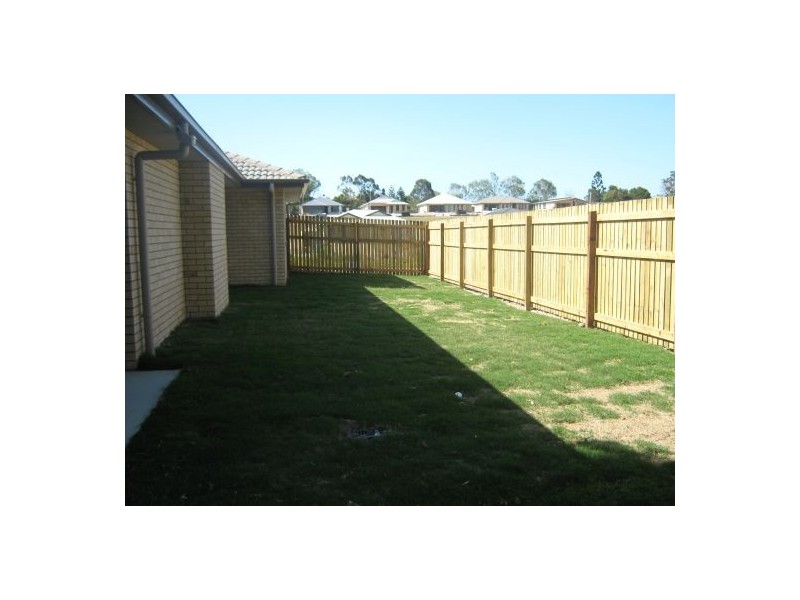 9 Zac Court, Urraween QLD 4655