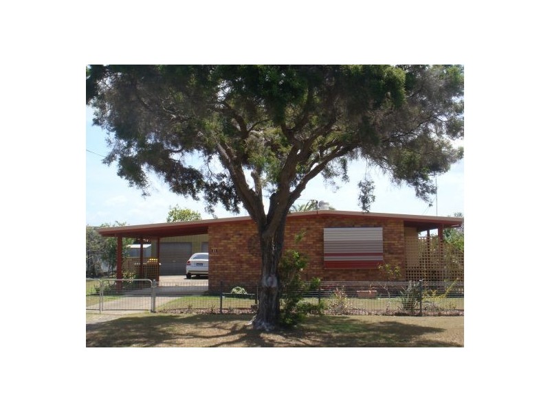 21 Caringa St, Urangan QLD 4655
