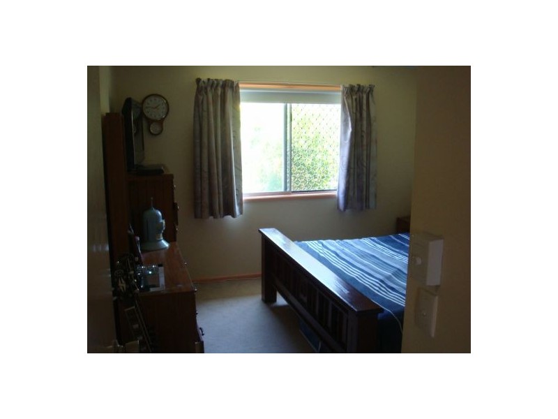 21 Caringa St, Urangan QLD 4655