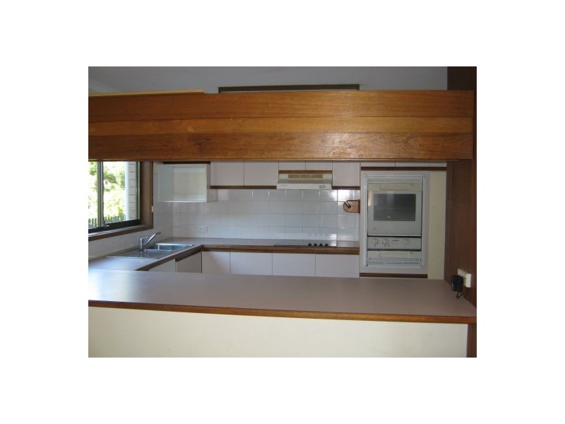 118 Long Street, Point Vernon QLD 4655