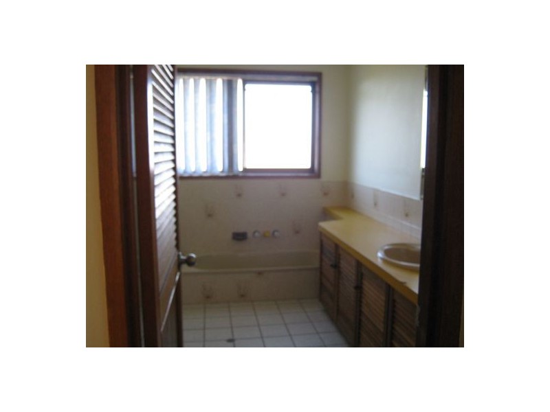 118 Long Street, Point Vernon QLD 4655