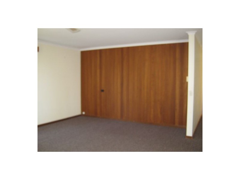 118 Long Street, Point Vernon QLD 4655